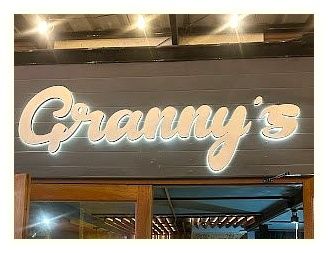 Granny's 이미지