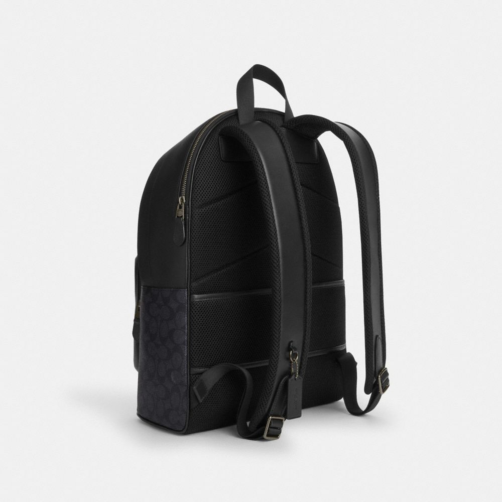 코치 West Backpack In Signature Canvas 이미지