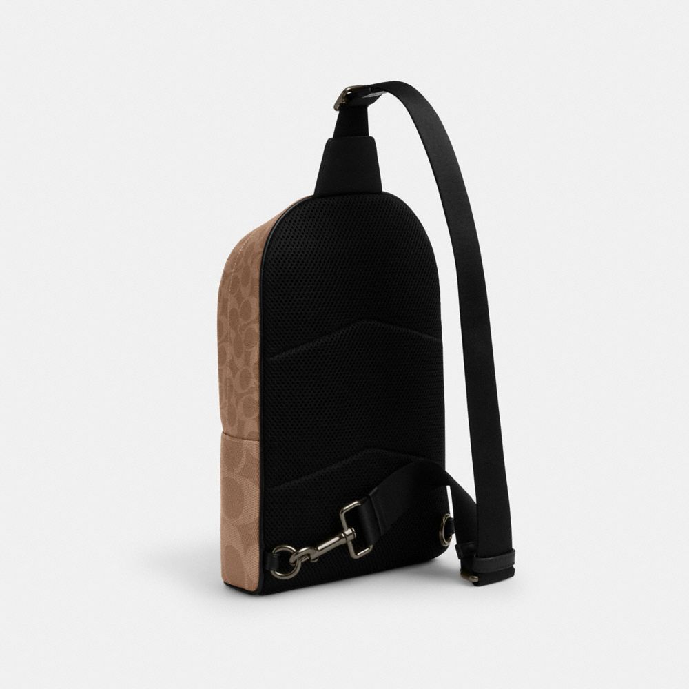코치 West Pack In Blocked Signature Canvas 이미지