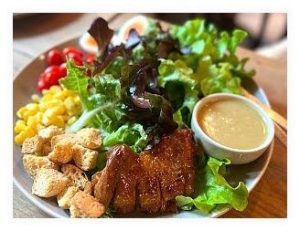 롭부리의 숨겨진 정원, FARM to TABLE Hideout 카페에서 만난 싱그러운 오후 이미지