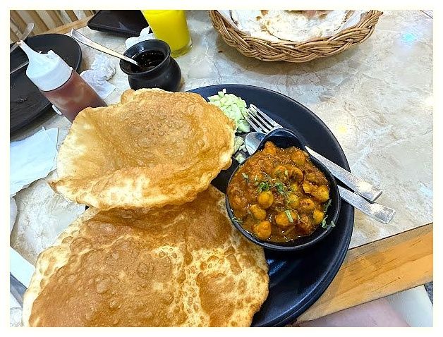Jai Jinendra jain & pure vegetarian & vegan indian restaurant 이미지