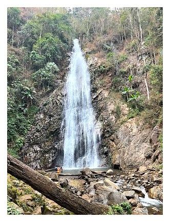 Khun Korn Waterfall 이미지