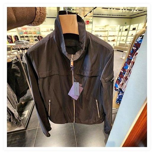 PRADA 프라다 삼각로고 남성 바람막이 자켓 SGN998, 54 이미지
