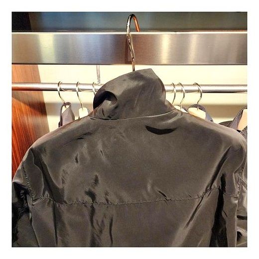PRADA 프라다 삼각로고 남성 바람막이 자켓 SGN998, 54 이미지