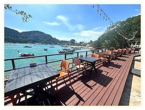 Phi Phi Don cafe and restaurant 이미지