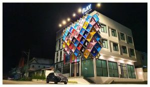 크라비 숙소 추천 Play Poshtel 후기 평점 4.8 찐리뷰 루프탑 수영장 가성비 호텔 이미지