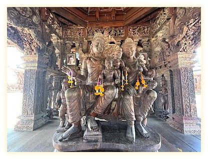 Sanctuary of Truth 이미지