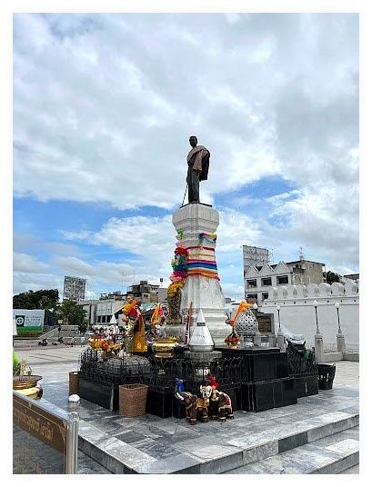 Thao Suranari (Ya Mo) Monument 이미지