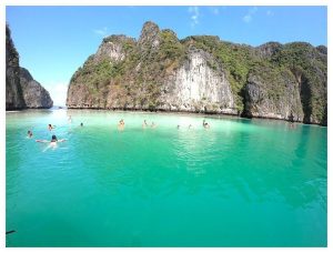 푸른 파도 위 해적의 꿈, 태국 피피섬 The Pirate Boat: Phi Phi Island Tour 이미지