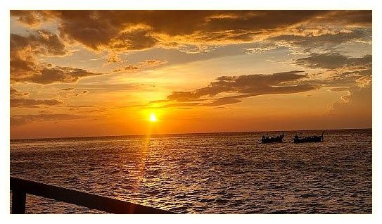 The Pirate Boat: Phi Phi Island Tour 이미지