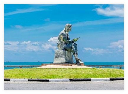 The Reading Man Roundabout 이미지