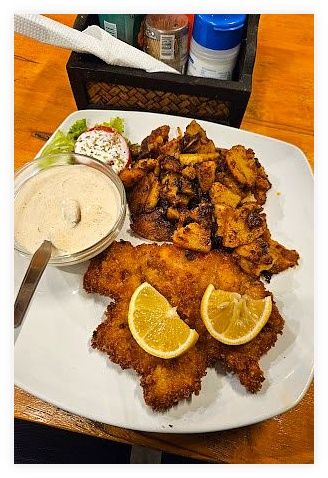 WHYNOT German Schnitzel House 이미지