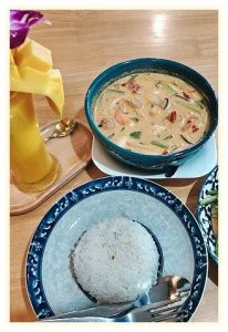 크라비 아오낭 맛집 추천 현지인 강력 추천 얌 레스토랑 앤 카페 Yim Restaurant & Cafe 솔직 후기 태국 음식 맛집 이미지