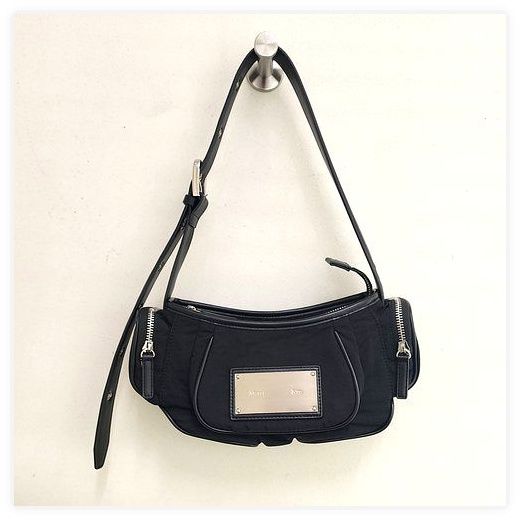 [당일발송] 4컬러 택1 마뗑킴 마들렌 백 라운드 여성 가방 MATIN KIM MADELEINE ROUND BAG MK2400BG057M + GRAD 정품보증택, FREE, 블랙 이미지