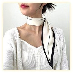 에르메스 가든파티 23 찰떡 코디 스카프 추천 모브누아 마름모 쁘띠 스카프 아이보리 후기 이미지