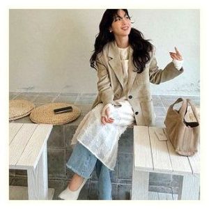 온앤온 여성 스웨이드 자켓 블레이저 후기 SAND 컬러 오피스룩 추천 (44사이즈) 엘로라 패션 블로그 이미지