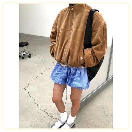 위아 살몬블루종, 레드 이미지