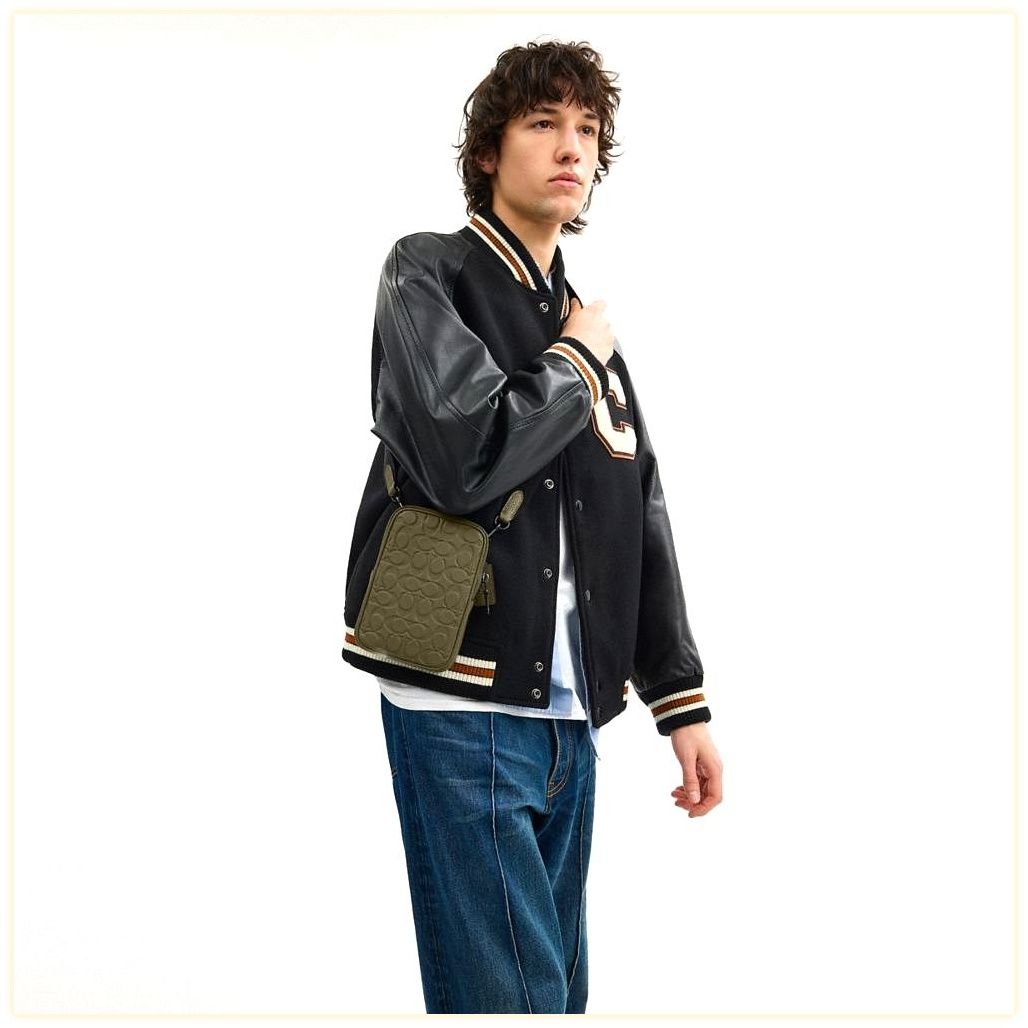 코치 Aden Crossbody Bag In Signature Leather 이미지
