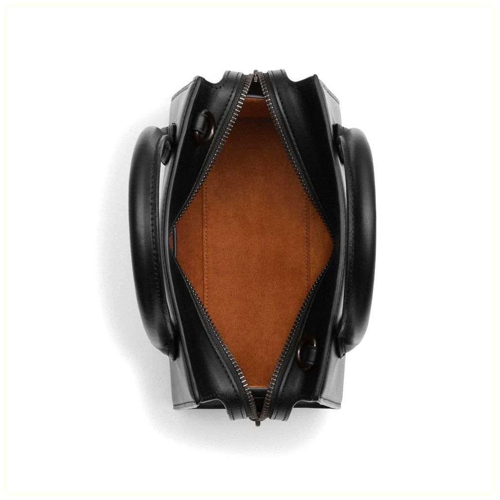 코치 Andrea Carryall Bag 이미지