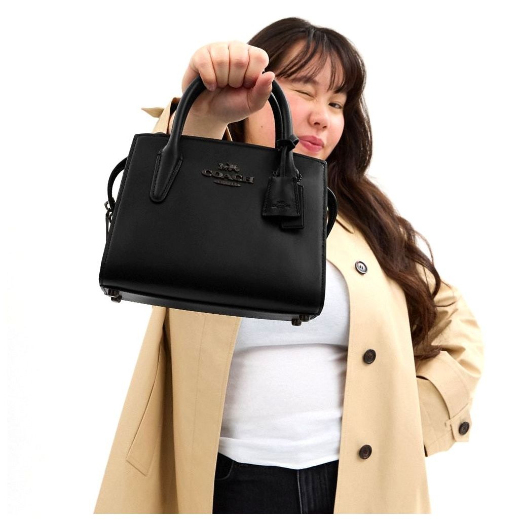 코치 Andrea Carryall Bag 이미지