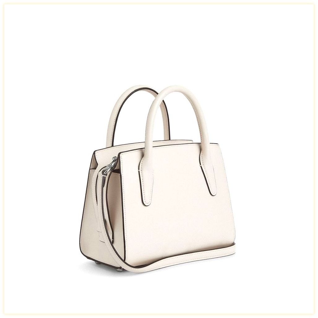 코치 Andrea Carryall Bag 이미지
