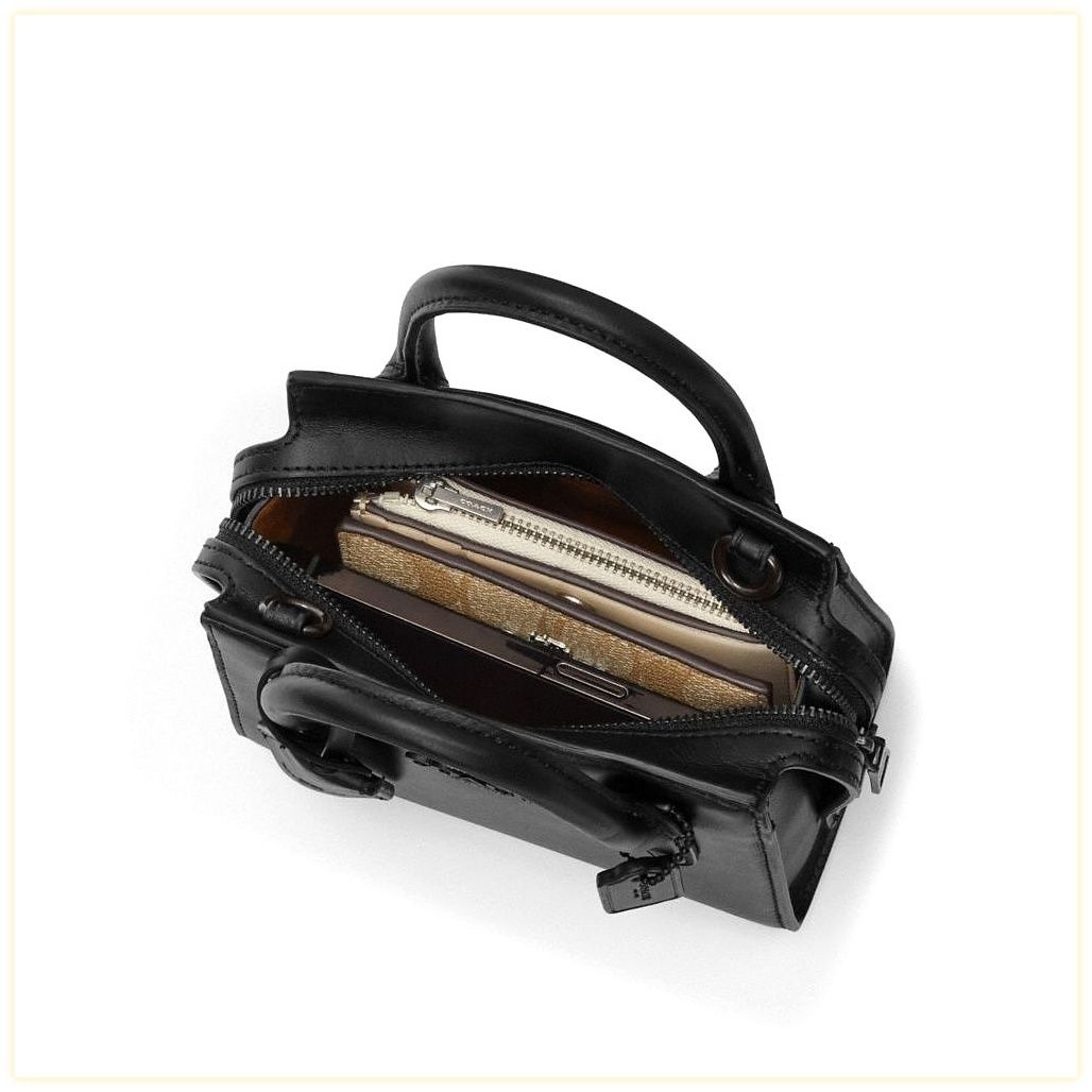 코치 Andrea Carryall Bag 이미지
