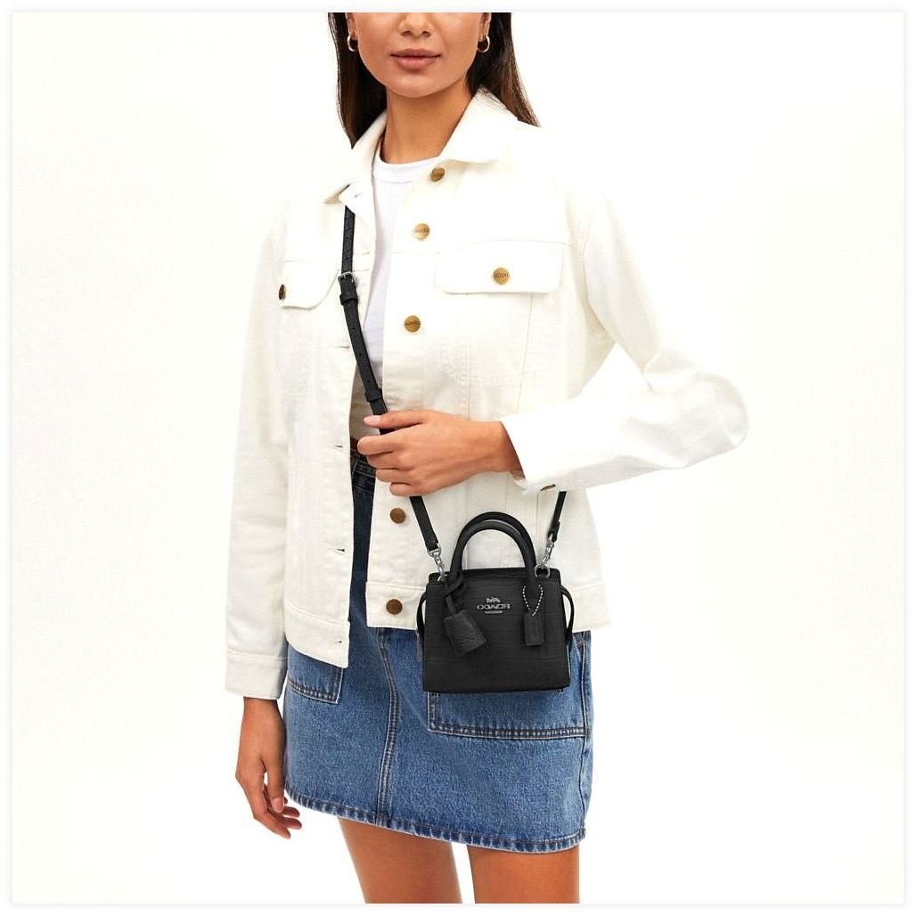 코치 Andrea Mini Carryall Bag 이미지
