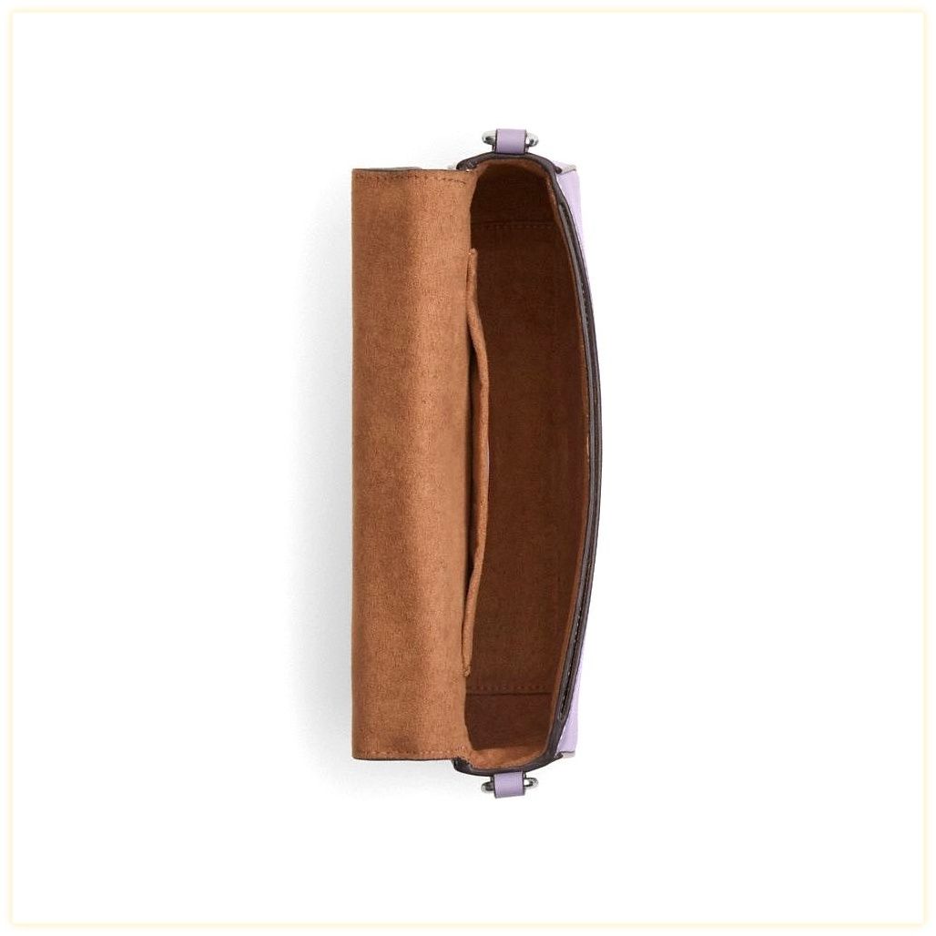 코치 Andrea Shoulder Bag 이미지