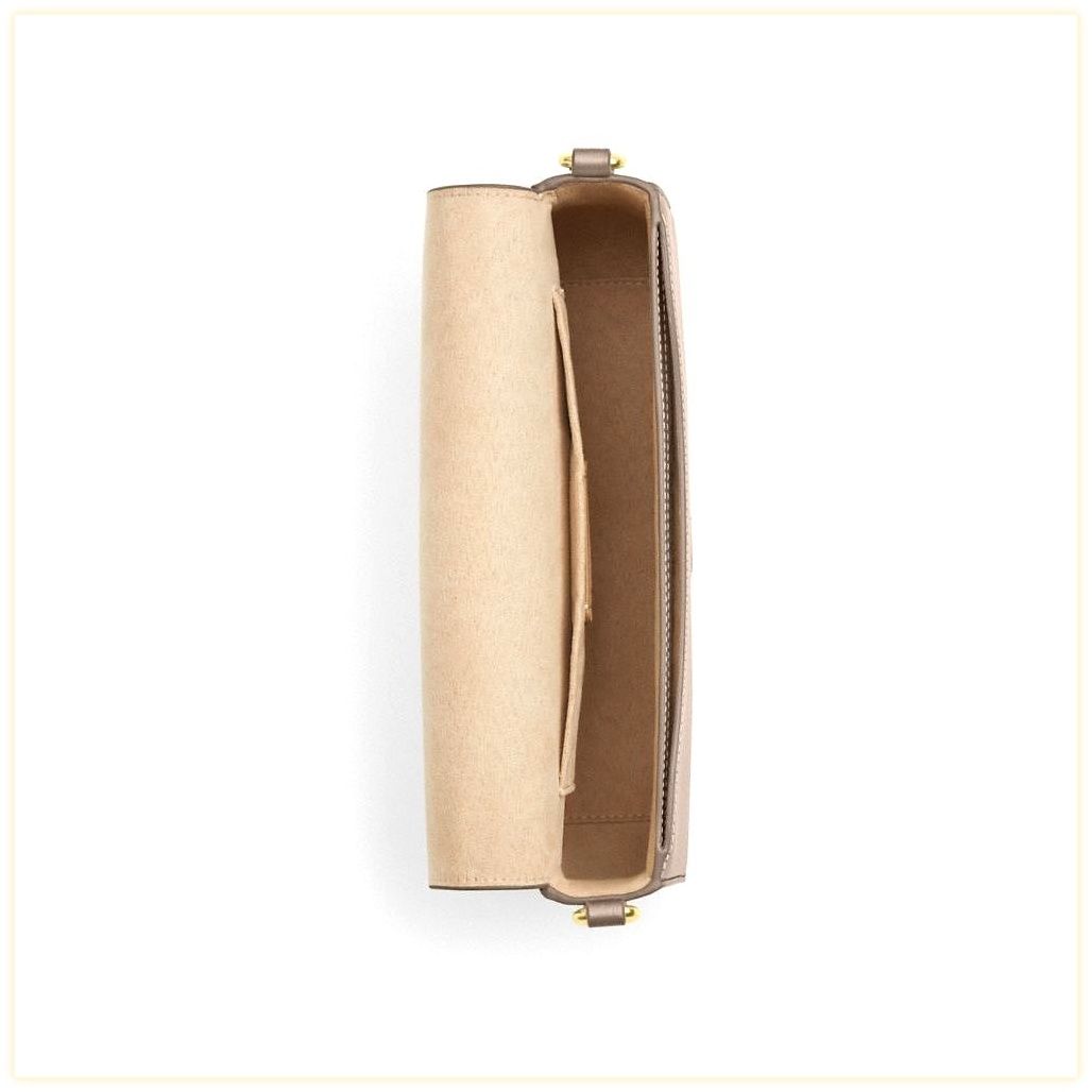 코치 Andrea Shoulder Bag 이미지
