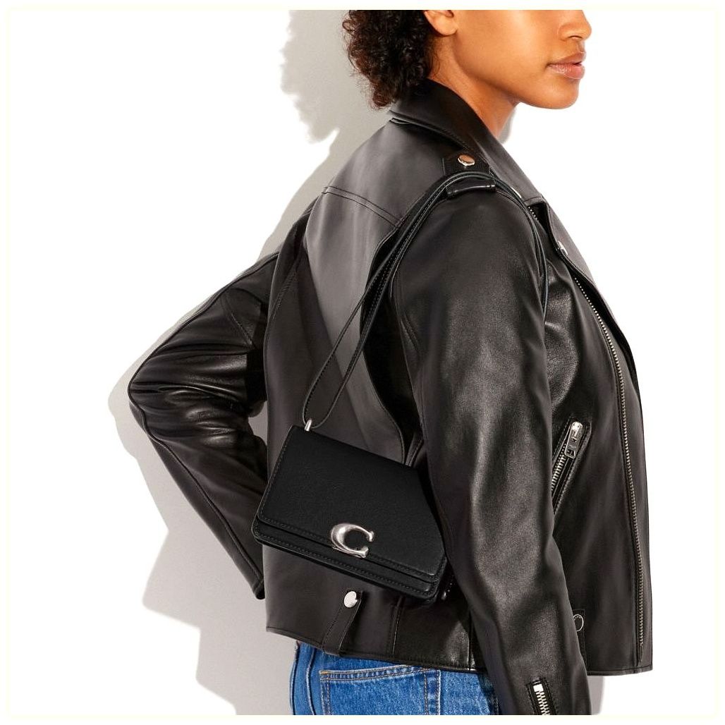 코치 Bandit Crossbody Bag 이미지