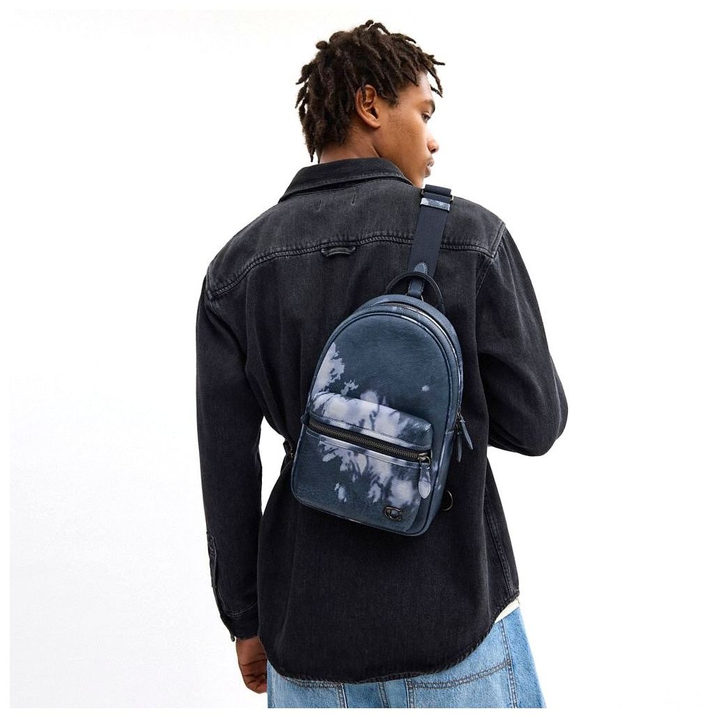 코치 Charter Pack With Tie Dye Print 이미지