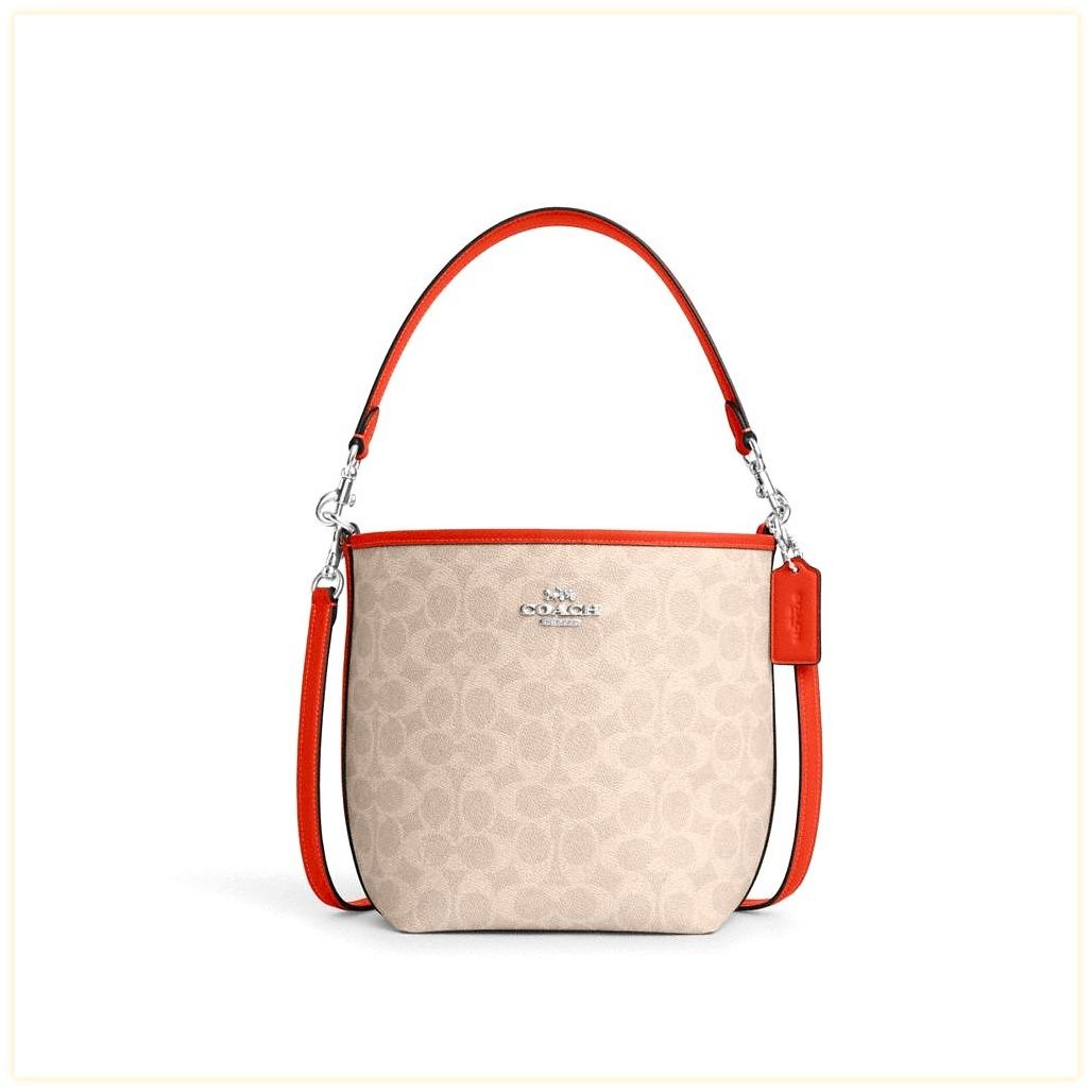 코치 City Bucket Bag In Signature Canvas 이미지