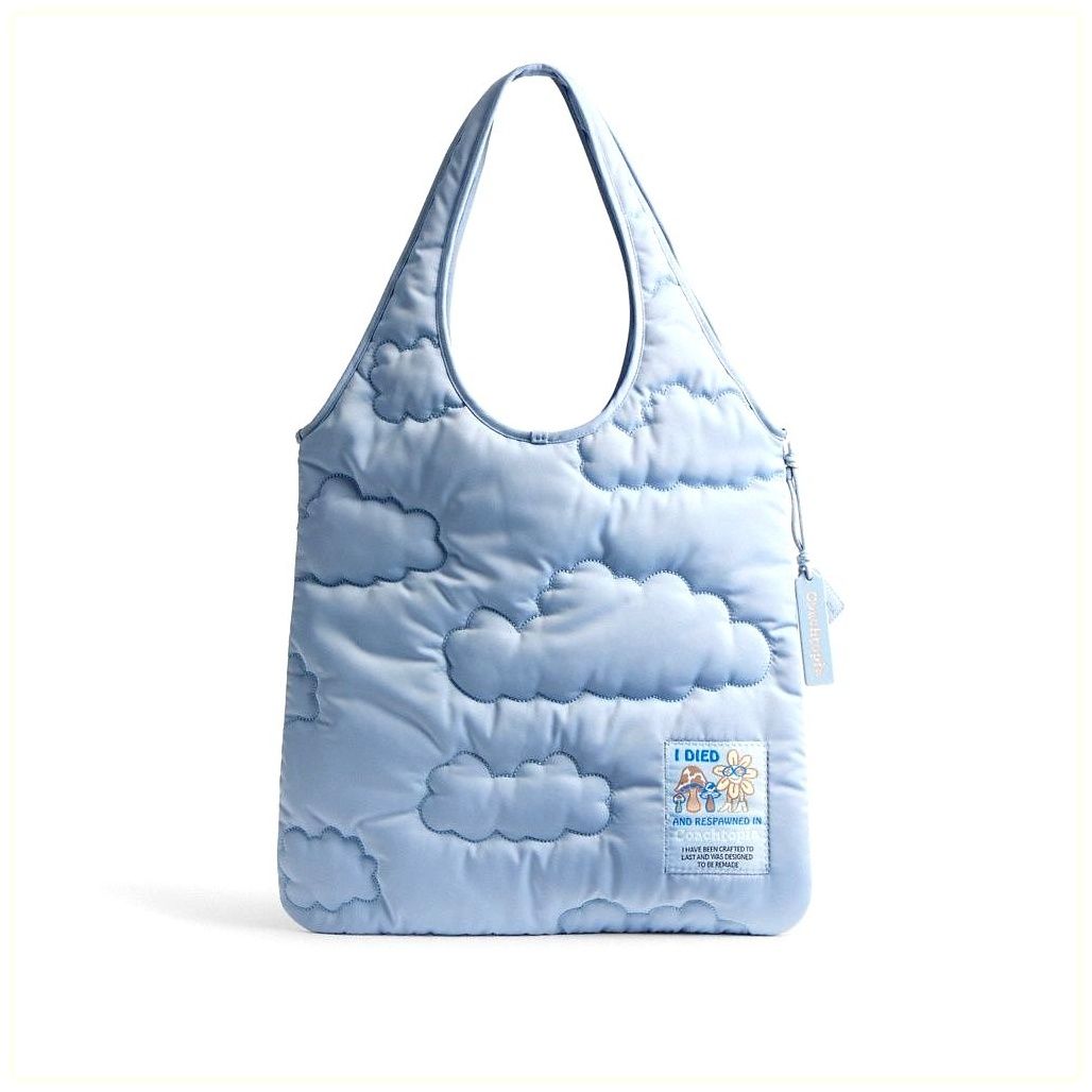 코치 Coachtopia Loop Flat Tote In Recycled Polyester With Cloud Quilting 이미지