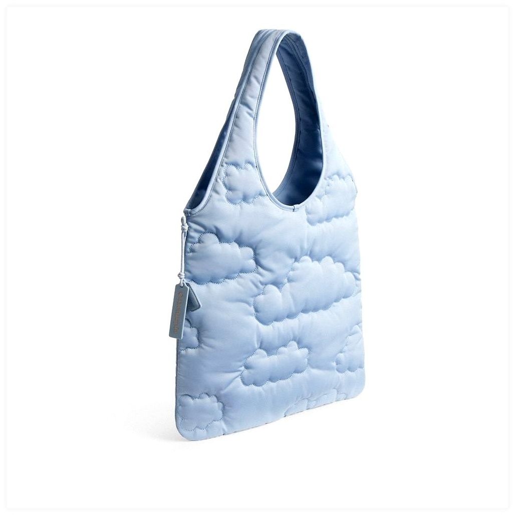 코치 Coachtopia Loop Flat Tote In Recycled Polyester With Cloud Quilting 이미지