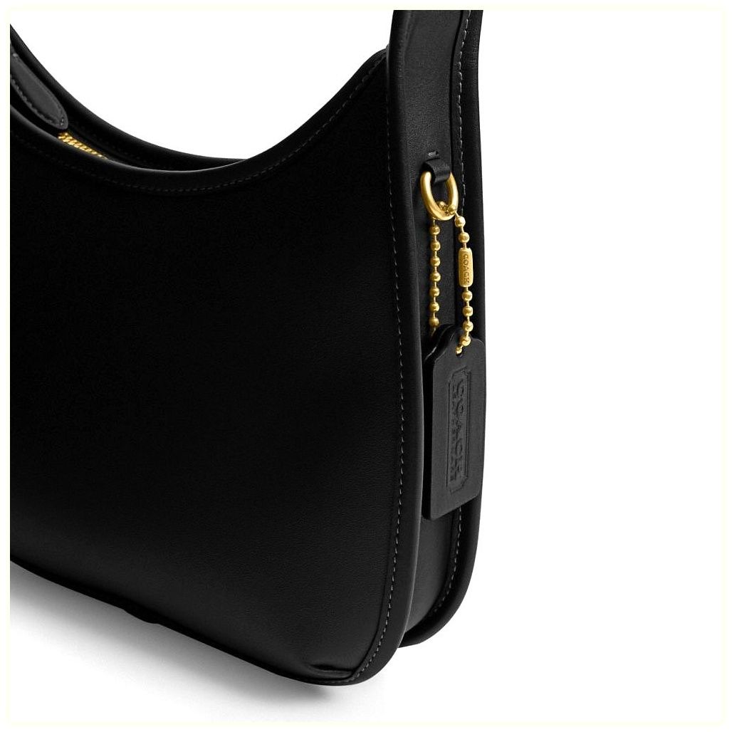 코치 Curve Zip Bag 이미지