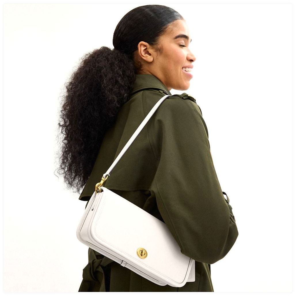 코치 Dinky Bag 이미지