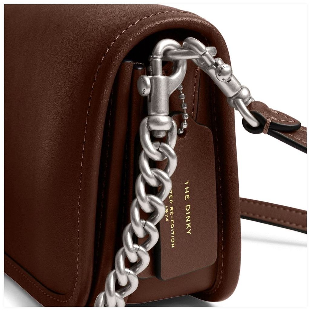코치 Dinky Bag 이미지