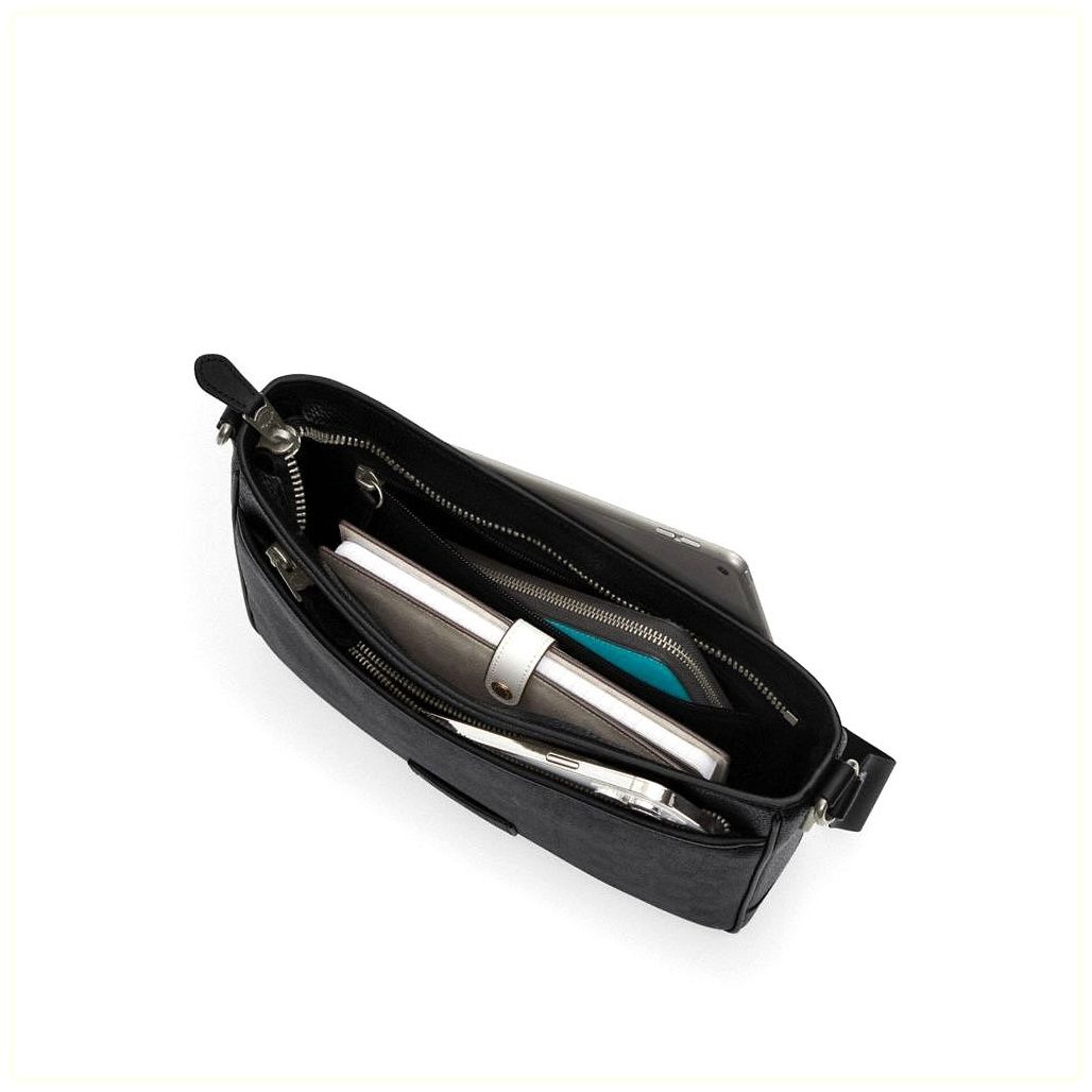 코치 District Crossbody Bag In Signature Canvas 이미지