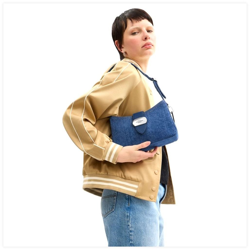 코치 Eliza Shoulder Bag In Signature Denim 이미지