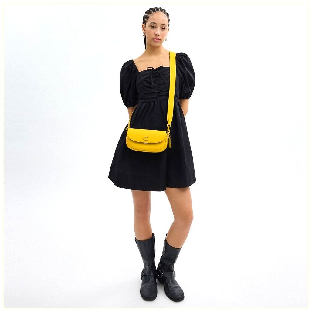 코치 Emmy Saddle Bag 23 이미지