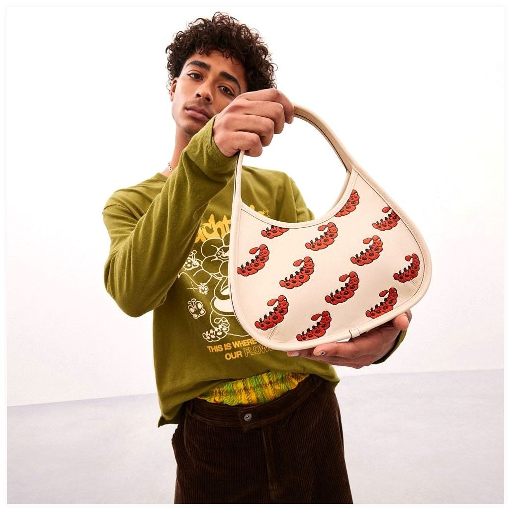 코치 Ergo Bag In Coachtopia Leather With Sleepy Caterpillar Print 이미지