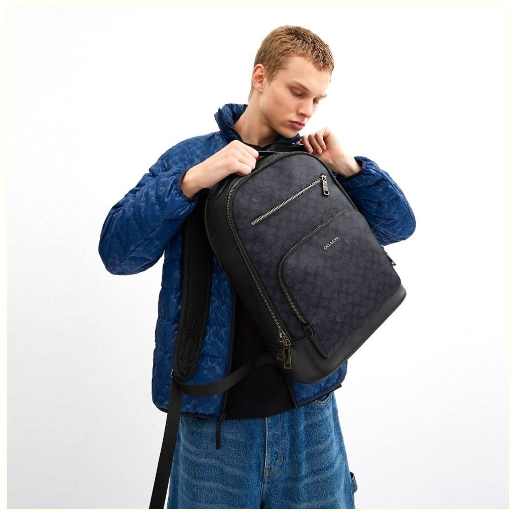 코치 Ethan Backpack In Signature Canvas 이미지
