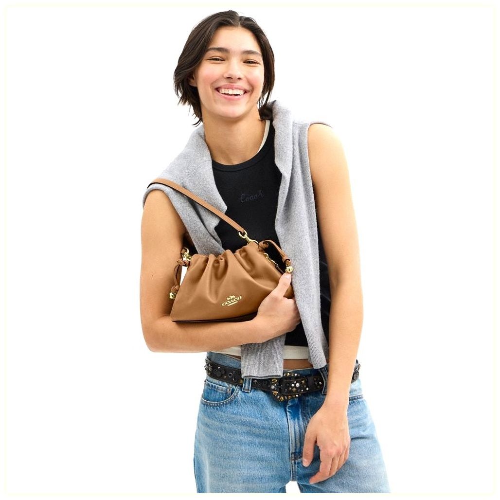 코치 Faye Shoulder Bag With Ruching 이미지