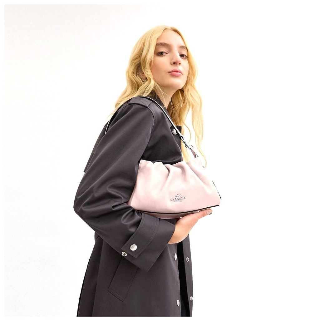 코치 Faye Shoulder Bag With Ruching 이미지