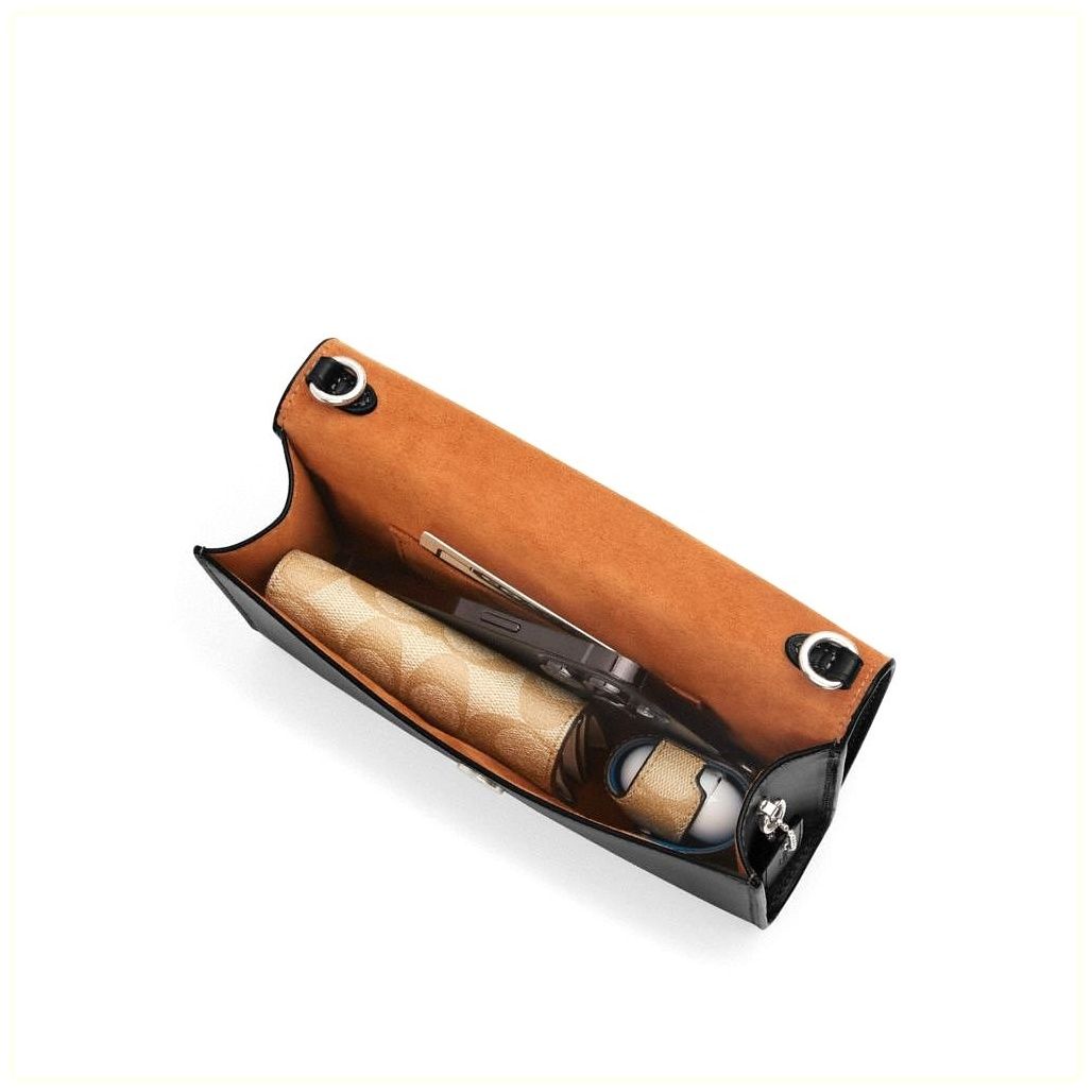 코치 Flap Clutch Crossbody 이미지