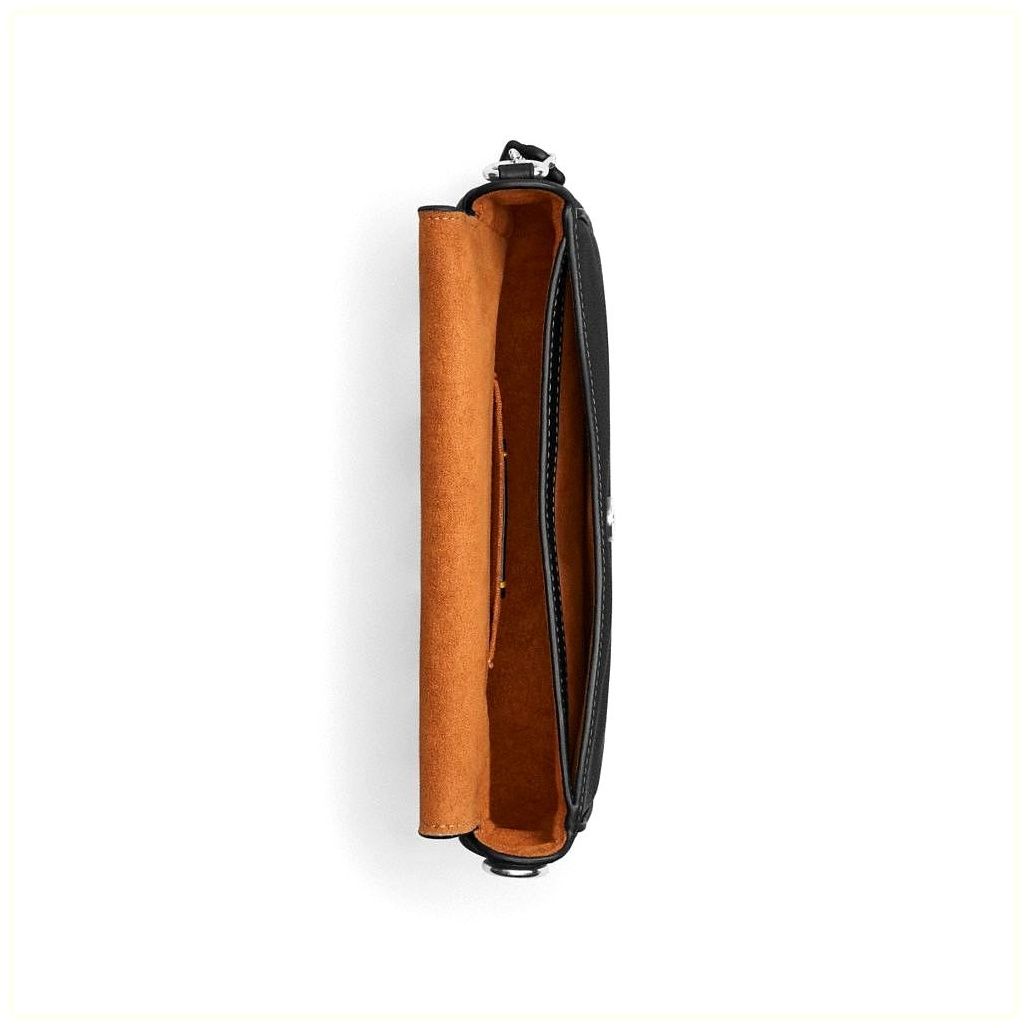 코치 Hailey Flap Bag 이미지