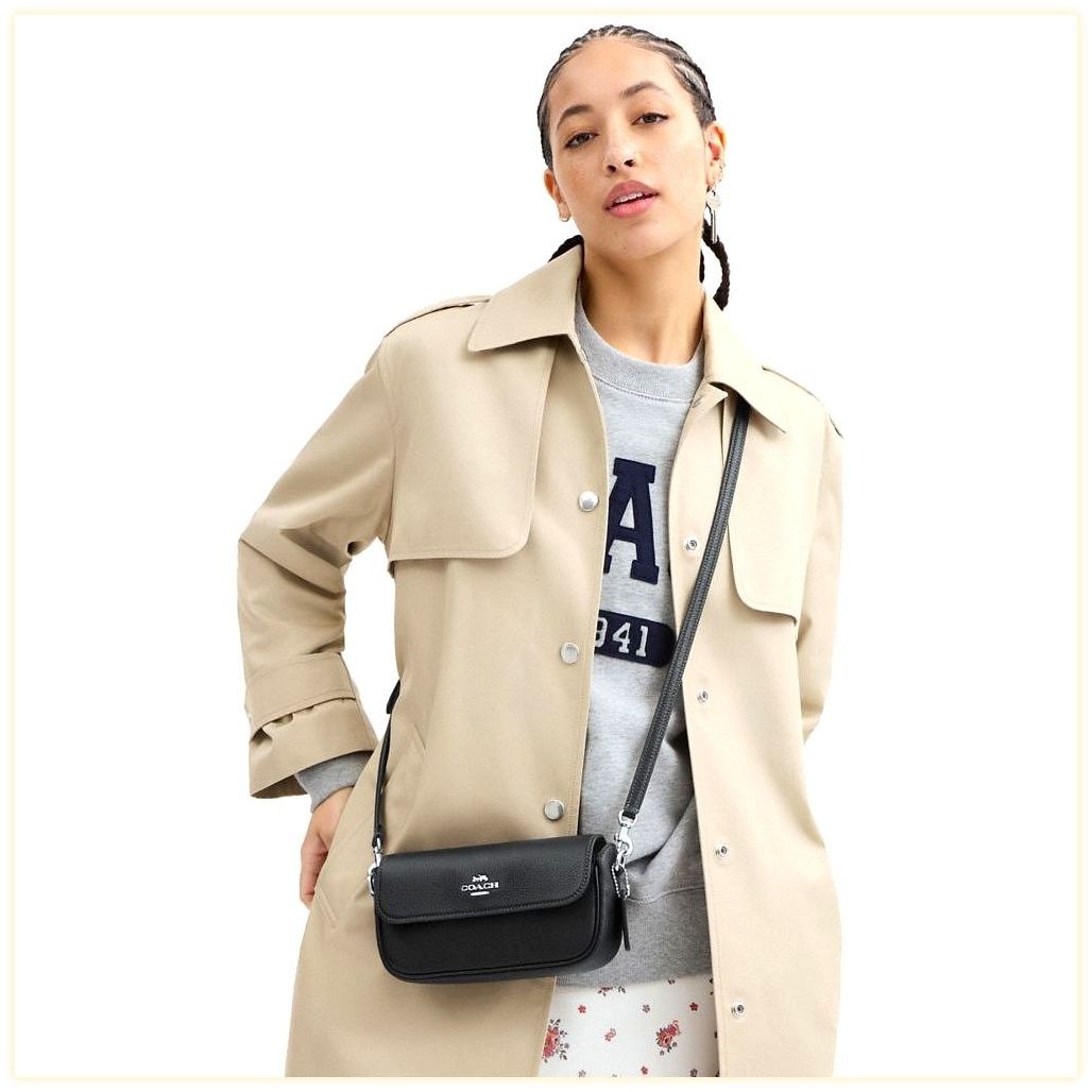 코치 Hailey Flap Bag 이미지