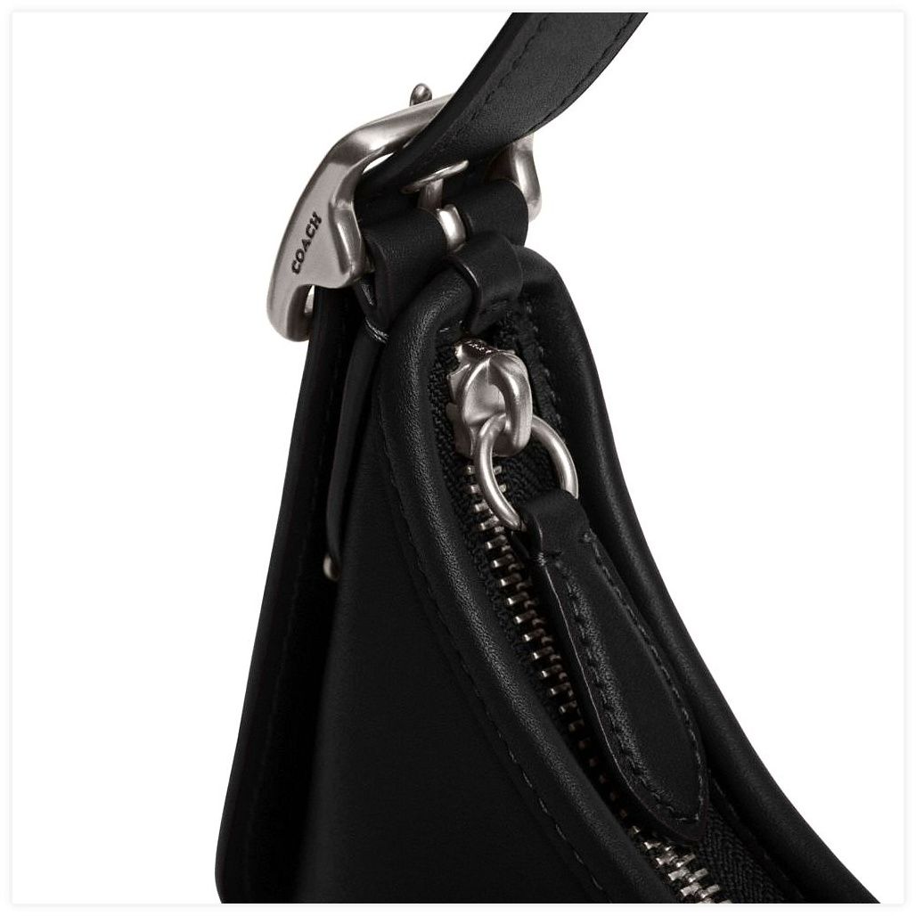 코치 Hamptons Hobo Bag 이미지