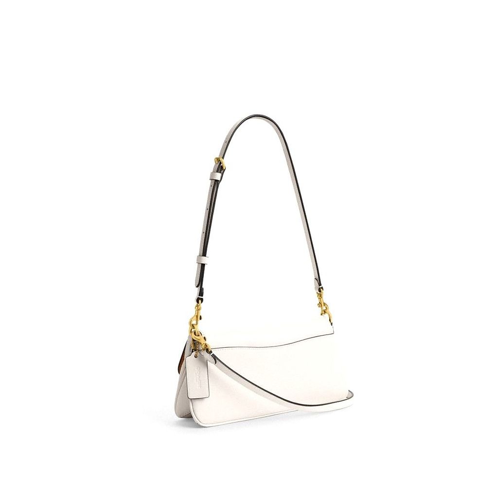 코치 Jet Shoulder Bag 이미지