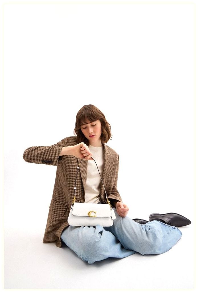 코치 Jet Shoulder Bag 이미지